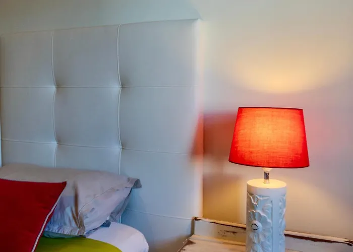 2 Bdr Na Sta Luzia Com Vista Piscina Appartement *