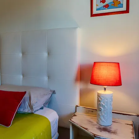 2 Bdr Na Sta Luzia Com Vista Piscina Appartement *