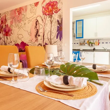 2 Bdr Na Sta Luzia Com Vista Piscina